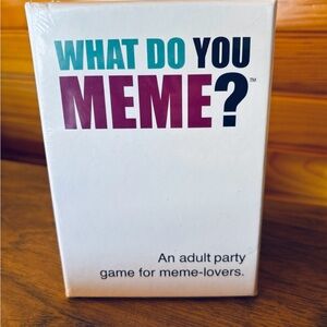What do you meme? Adult card game